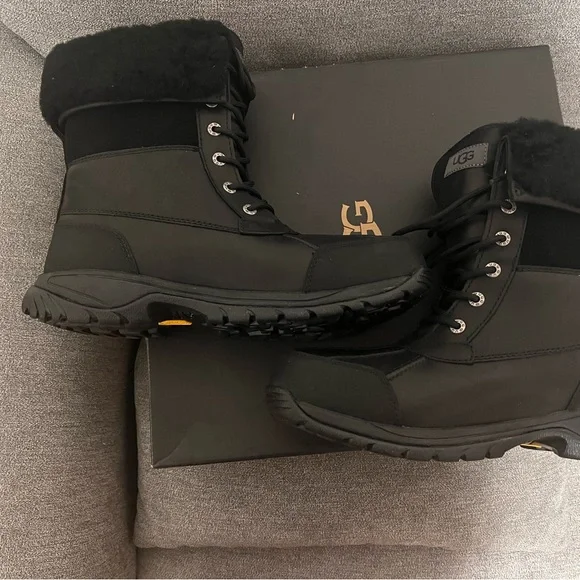 UGG | Shoes | Ugg Butte Mens Boots Size Black On Black Brand  display picture 2